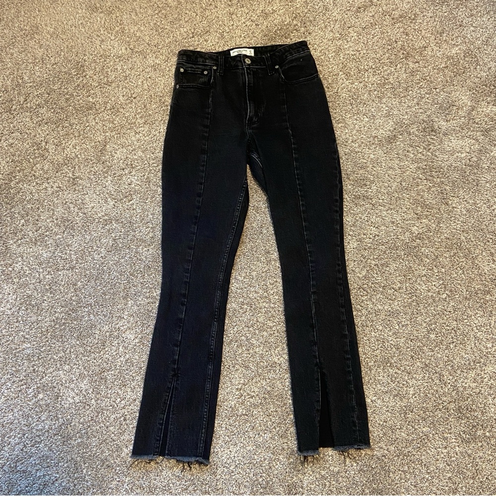 Abercrombie & Fitch Women's Black Jeans with split hem size 27